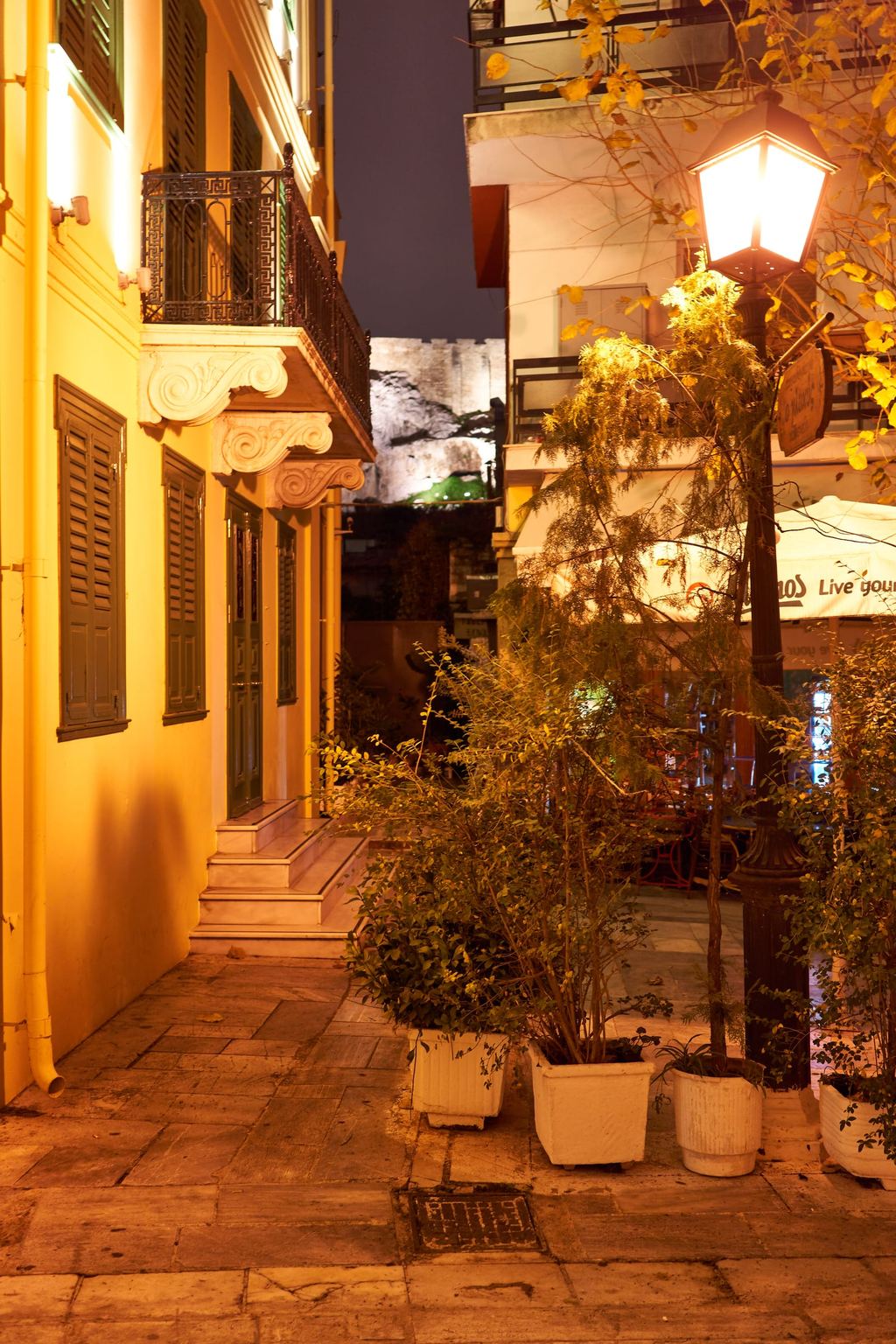 Geronta Street in Plaka with the Acropolis beyond, Athens