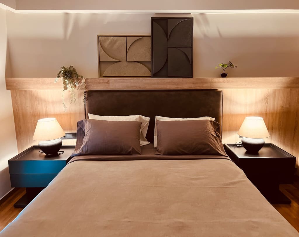 Live Like a Local in Kolonaki — 2-Bedroom Apartment