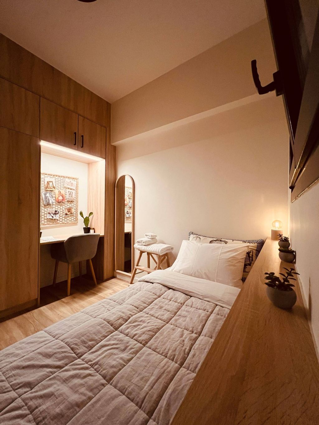 Live Like a Local in Kolonaki — 2-Bedroom Apartment