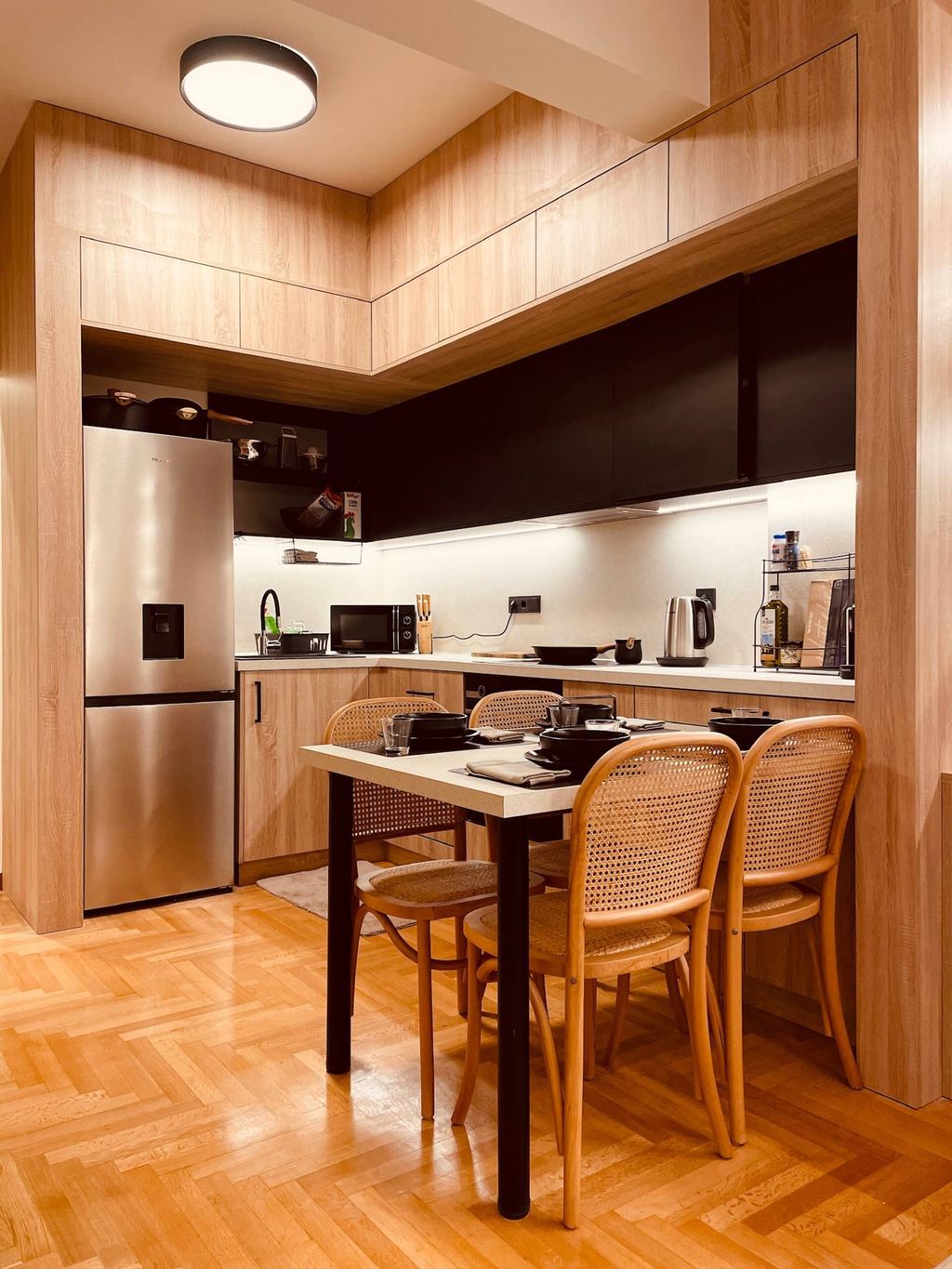 Live Like a Local in Kolonaki — 2-Bedroom Apartment