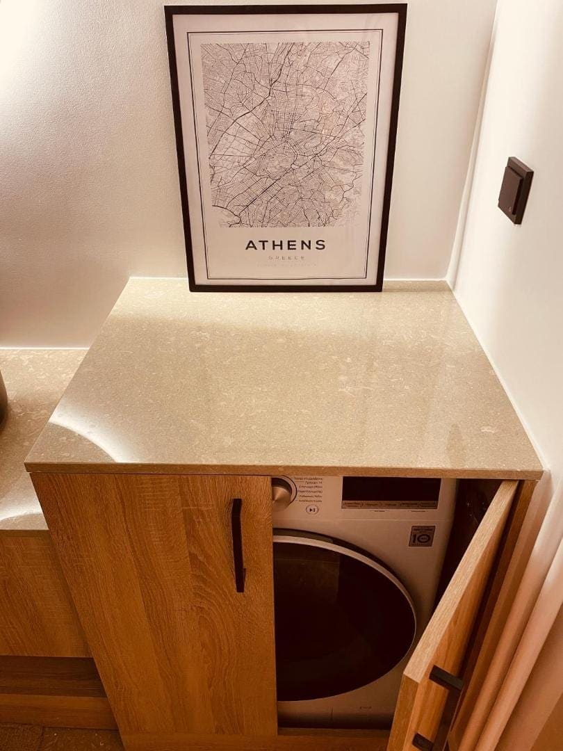Live Like a Local in Kolonaki — 2-Bedroom Apartment